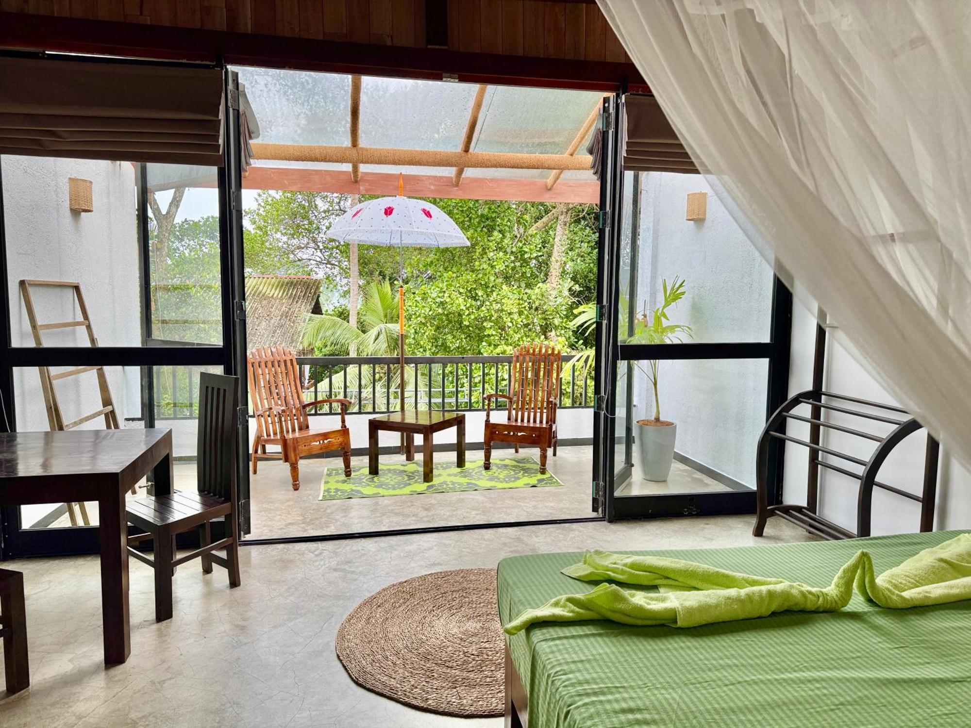 Swastha Ayurveda Villa ヒッカドゥワ エクステリア 写真