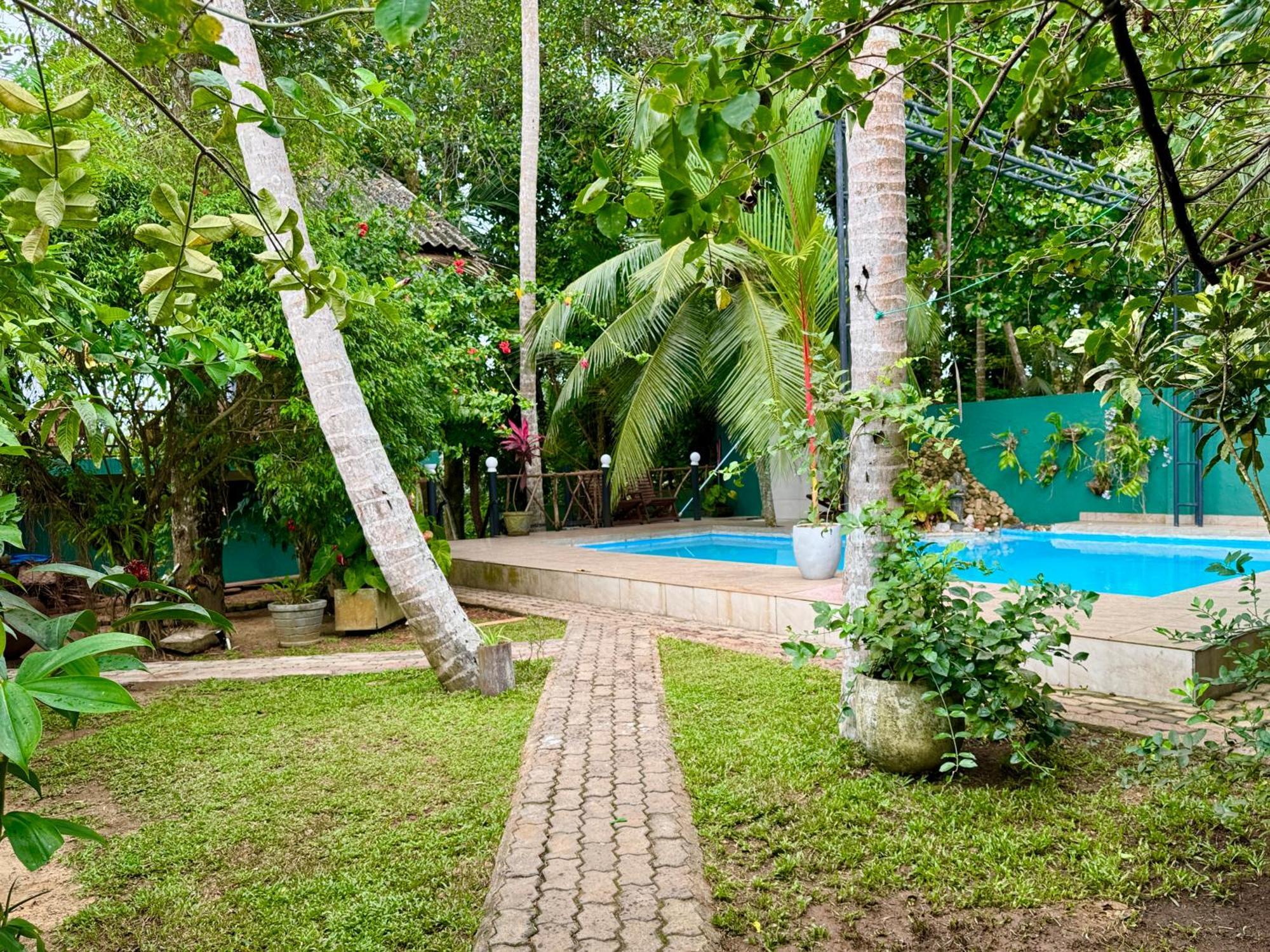 Swastha Ayurveda Villa ヒッカドゥワ エクステリア 写真